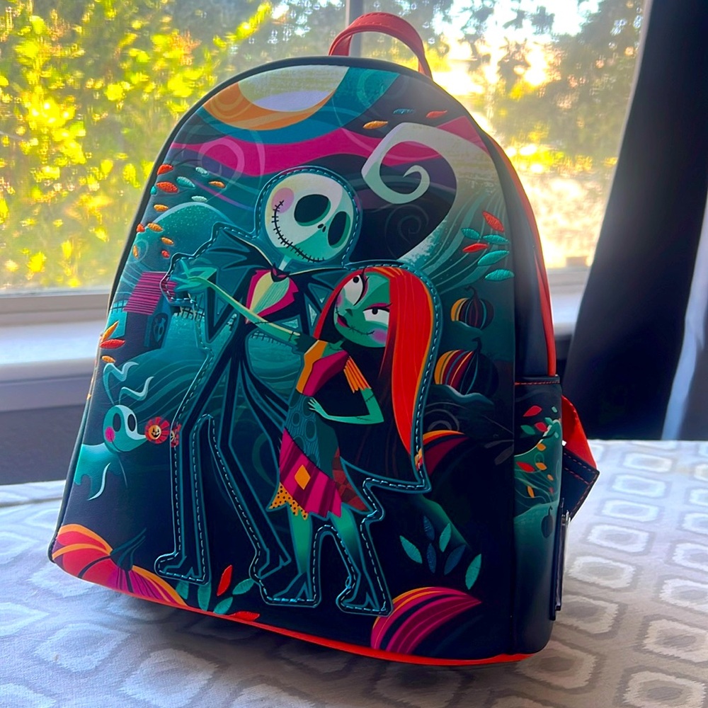 NWT RARE NIGHTMARE BEFORE CHRISTMAS LOUNGEFLY MINI BACKPACK